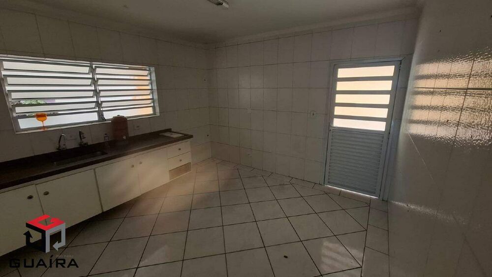 Casa à venda com 3 quartos, 131m² - Foto 4