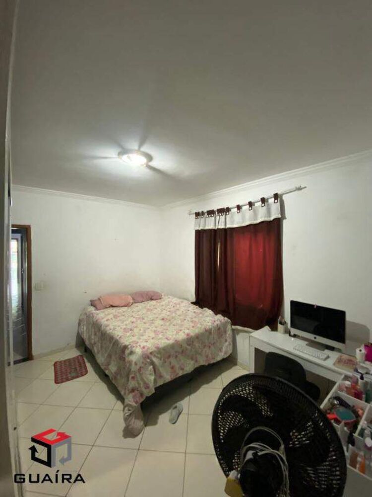 Sobrado à venda com 4 quartos, 220m² - Foto 4