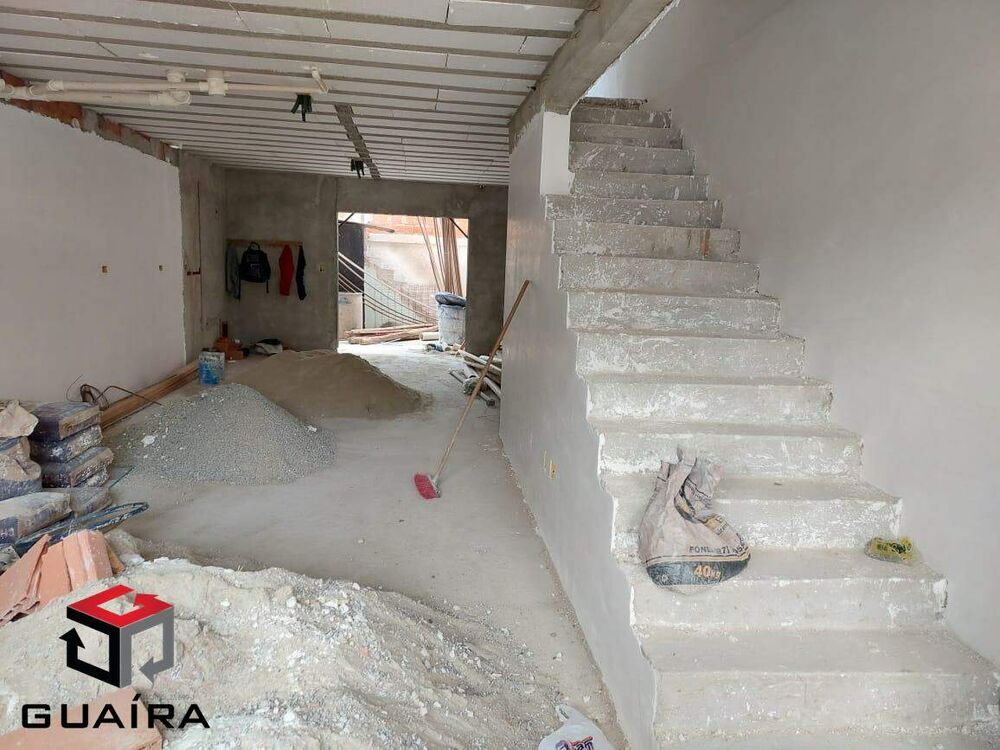 Sobrado à venda com 3 quartos, 138m² - Foto 2