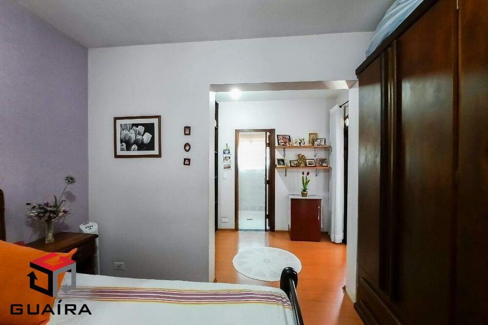 Sobrado à venda com 2 quartos, 250m² - Foto 4