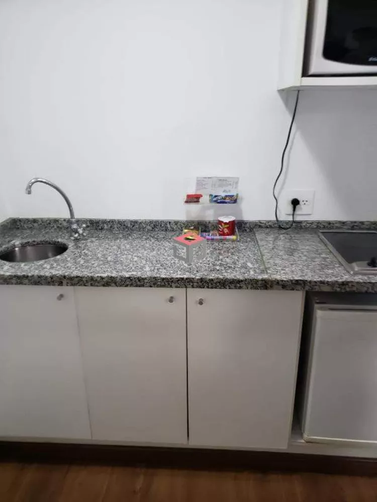 Apartamento à venda com 1 quarto, 47m² - Foto 2