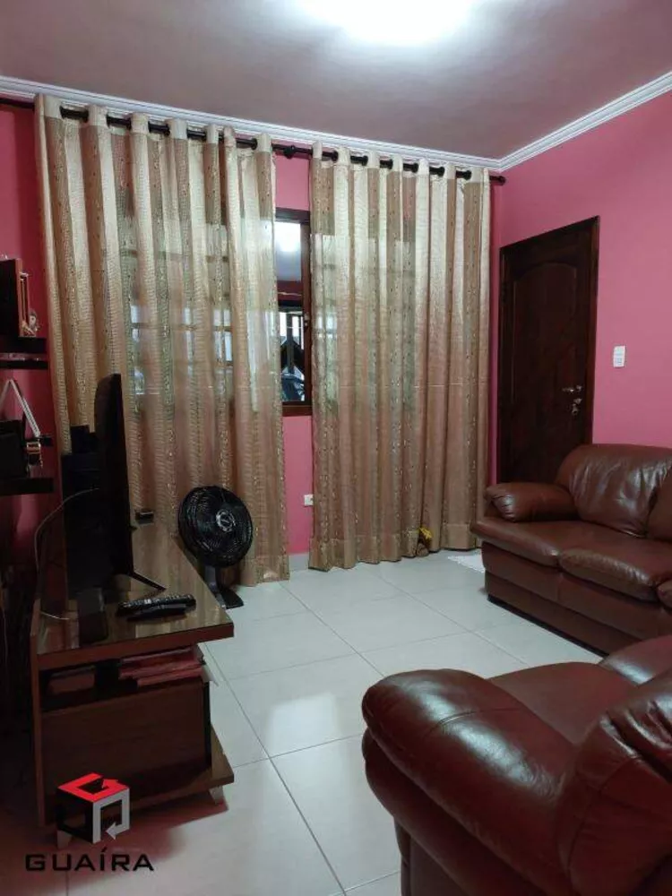 Sobrado à venda com 3 quartos, 132m² - Foto 1