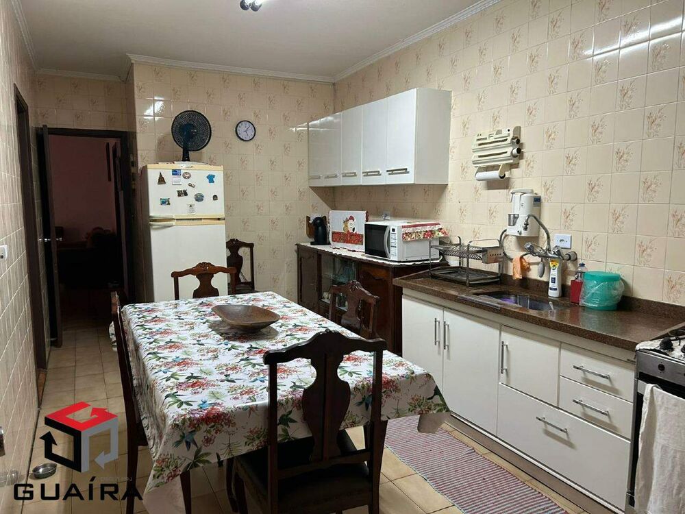 Casa à venda com 4 quartos, 165m² - Foto 3