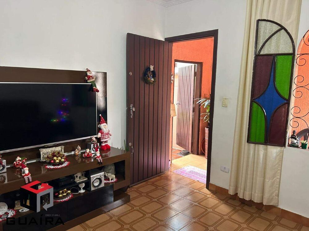 Casa à venda com 4 quartos, 165m² - Foto 1