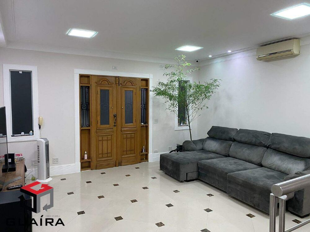 Sobrado à venda com 3 quartos, 252m² - Foto 1