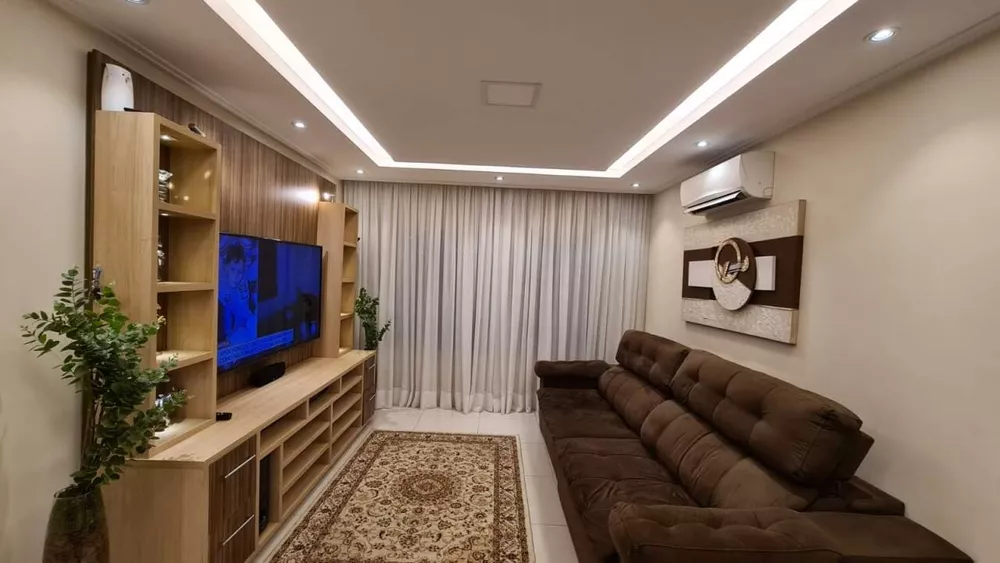 Sobrado à venda com 3 quartos, 160m² - Foto 1