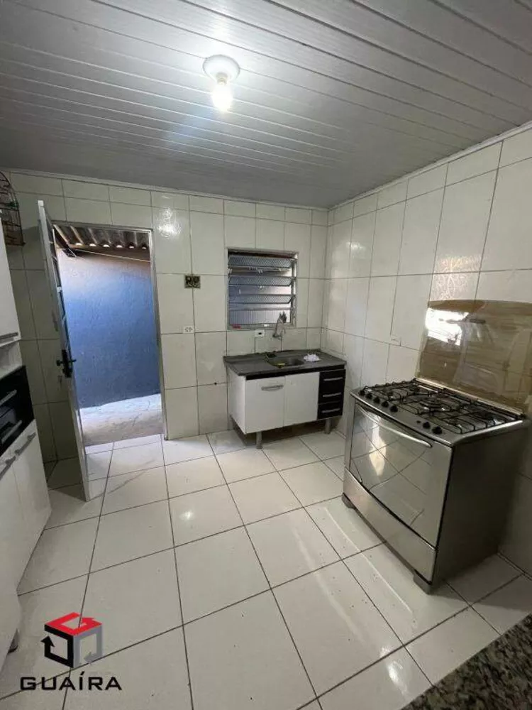 Casa à venda com 3 quartos, 132m² - Foto 4