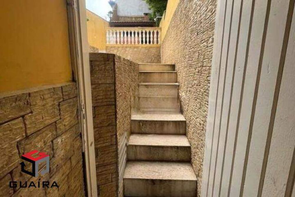 Sobrado à venda com 3 quartos, 219m² - Foto 3