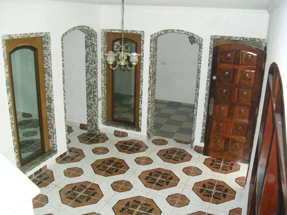 Sobrado à venda com 3 quartos, 201m² - Foto 4