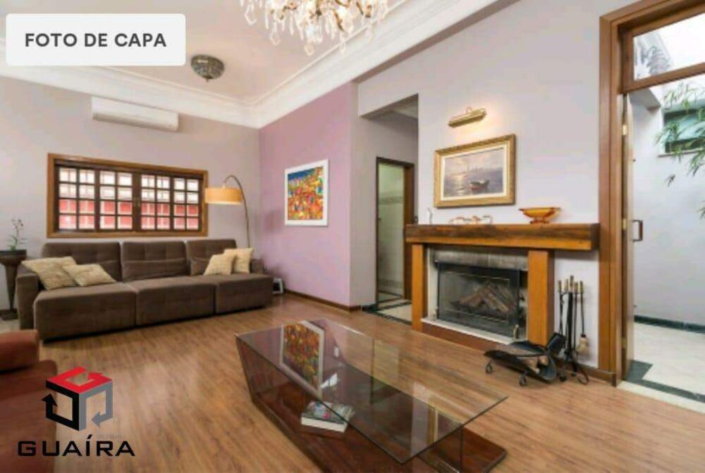 Sobrado à venda com 3 quartos, 240m² - Foto 1