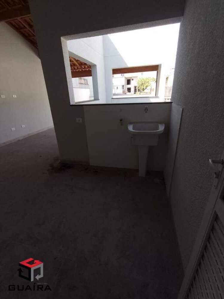 Cobertura à venda com 2 quartos, 100m² - Foto 4