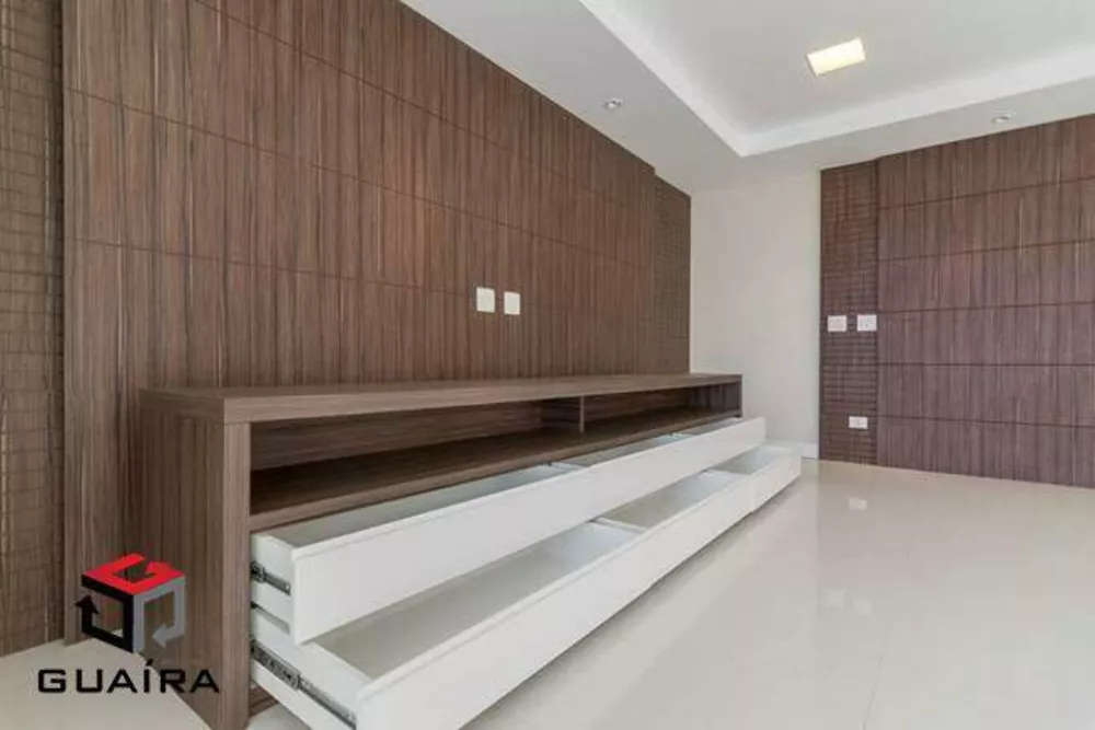 Apartamento para alugar com 5 quartos, 200m² - Foto 4