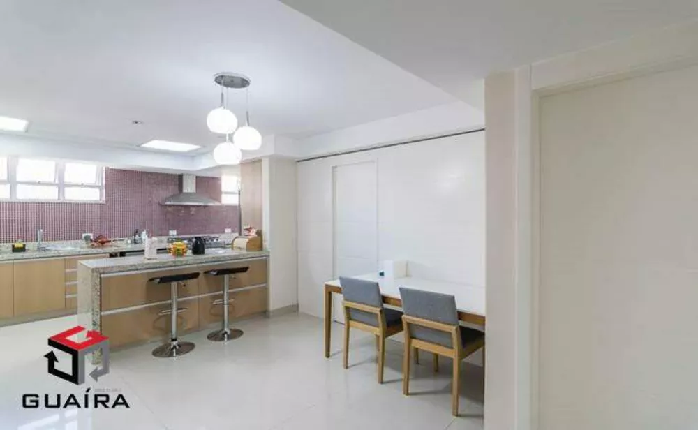 Apartamento para alugar com 5 quartos, 200m² - Foto 7