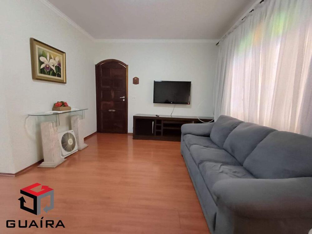 Casa à venda com 5 quartos, 188m² - Foto 2
