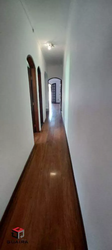 Sobrado à venda com 3 quartos, 234m² - Foto 11