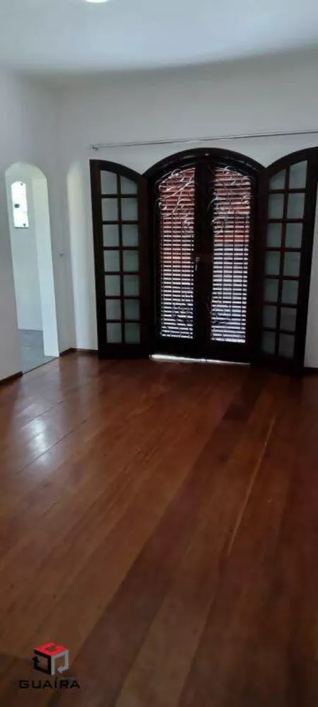 Sobrado à venda com 3 quartos, 234m² - Foto 6