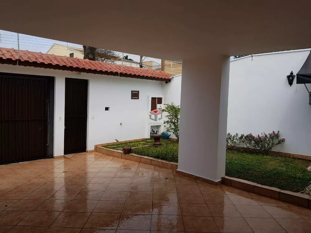 Casa à venda com 3 quartos, 185m² - Foto 2