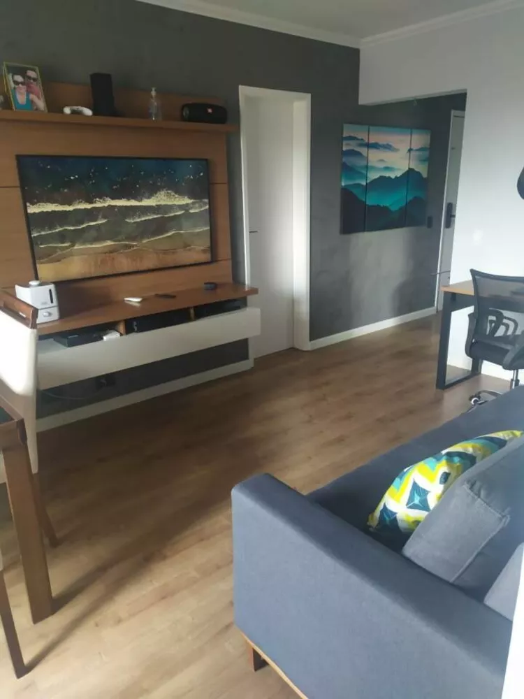 Apartamento à venda com 2 quartos, 65m² - Foto 3