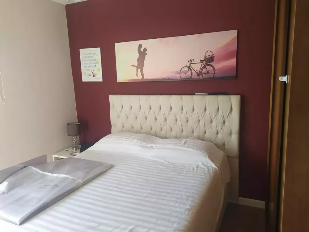 Apartamento à venda com 2 quartos, 65m² - Foto 4