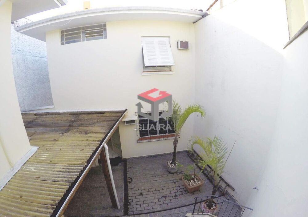 Sobrado à venda com 7 quartos, 180m² - Foto 2