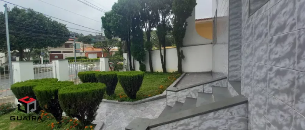 Sobrado à venda com 4 quartos, 480m² - Foto 2