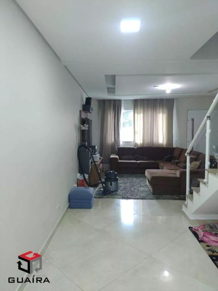 Sobrado à venda com 3 quartos, 405m² - Foto 1