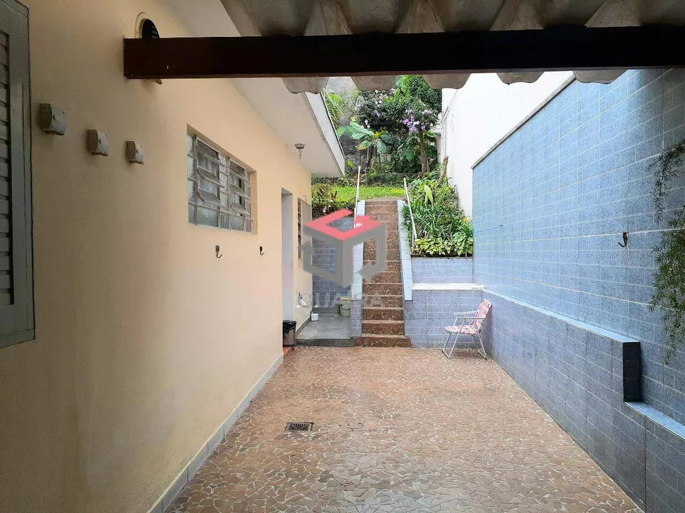 Casa à venda com 3 quartos, 145m² - Foto 12