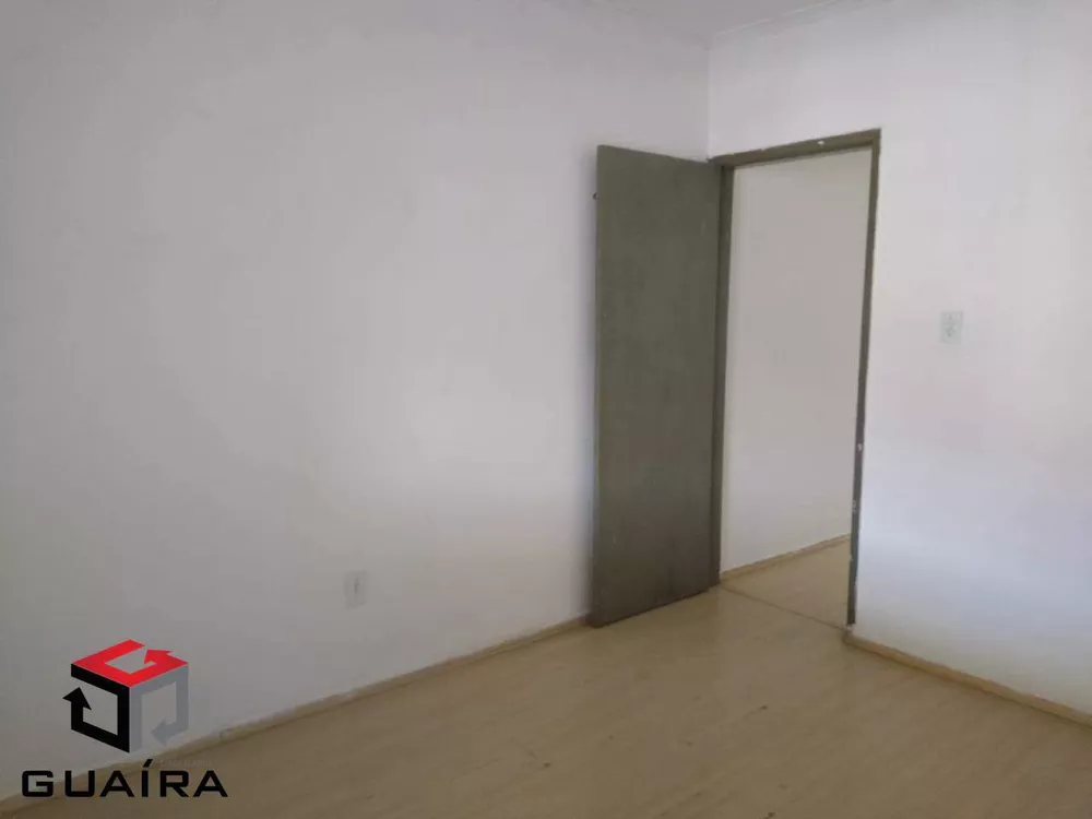 Sobrado à venda com 5 quartos, 142m² - Foto 2