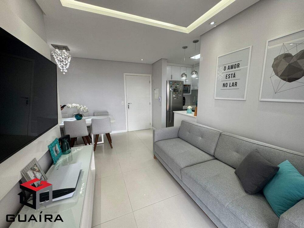 Apartamento à venda com 2 quartos, 66m² - Foto 2