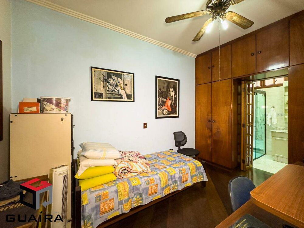 Casa à venda com 3 quartos, 373m² - Foto 1