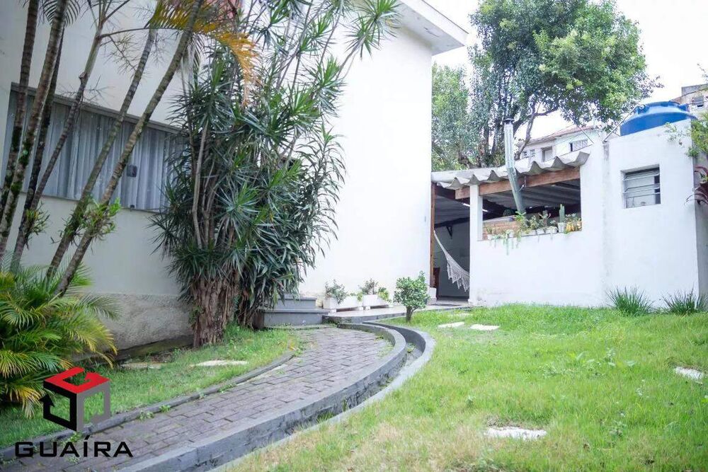 Sobrado à venda com 3 quartos, 240m² - Foto 24