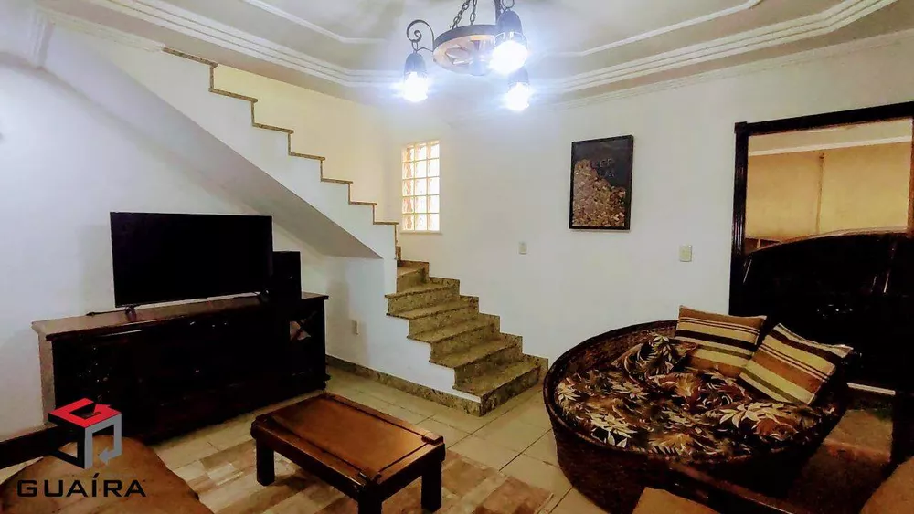 Sobrado à venda com 3 quartos, 268m² - Foto 2