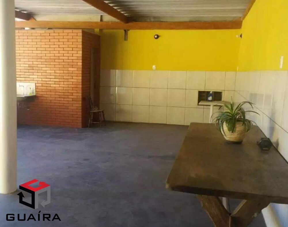 Casa à venda com 3 quartos, 300m² - Foto 4