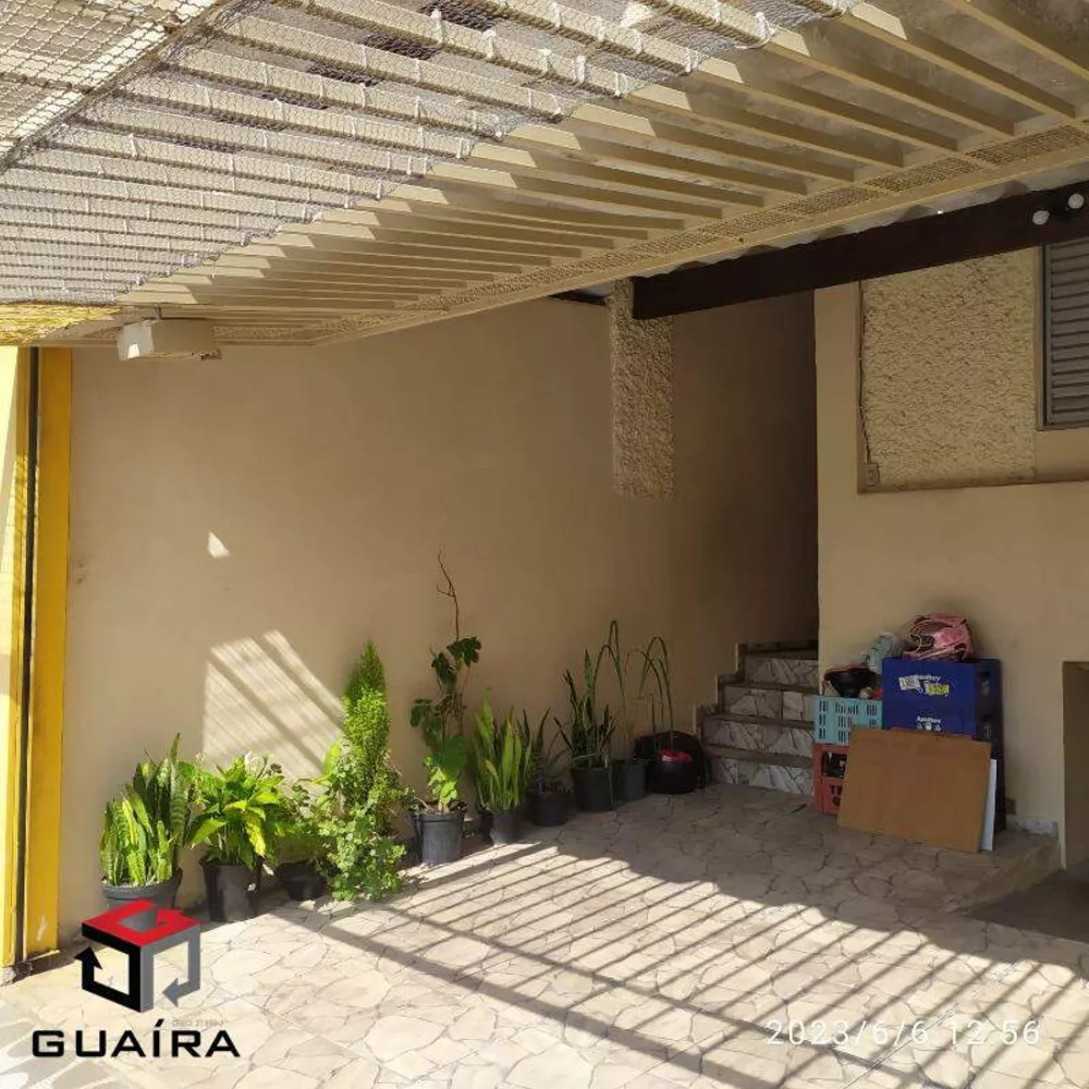 Casa à venda com 2 quartos, 100m² - Foto 2