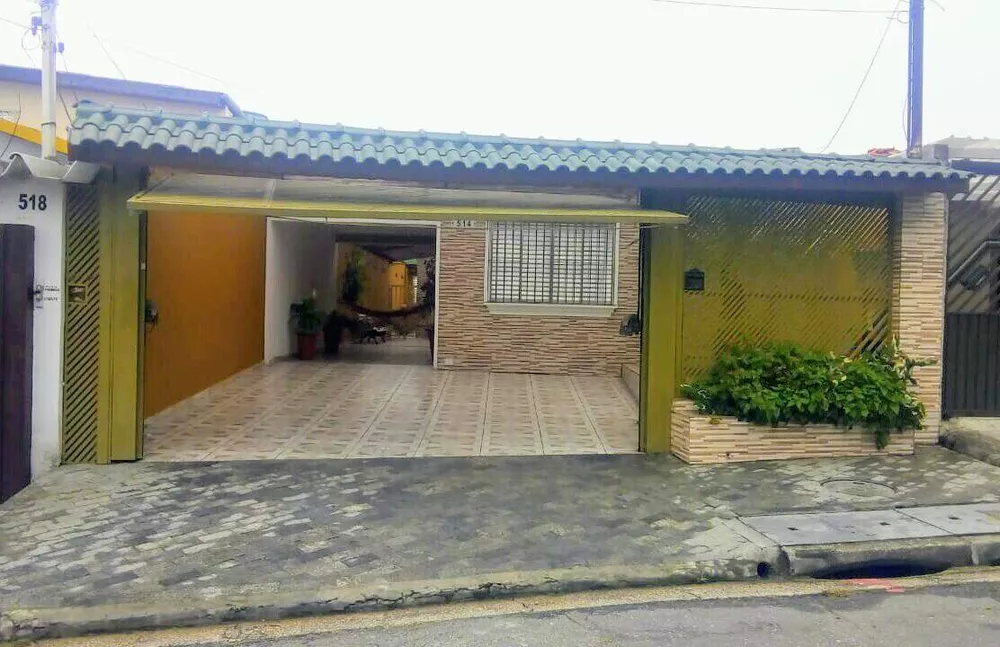 Sobrado à venda com 5 quartos, 300m² - Foto 1