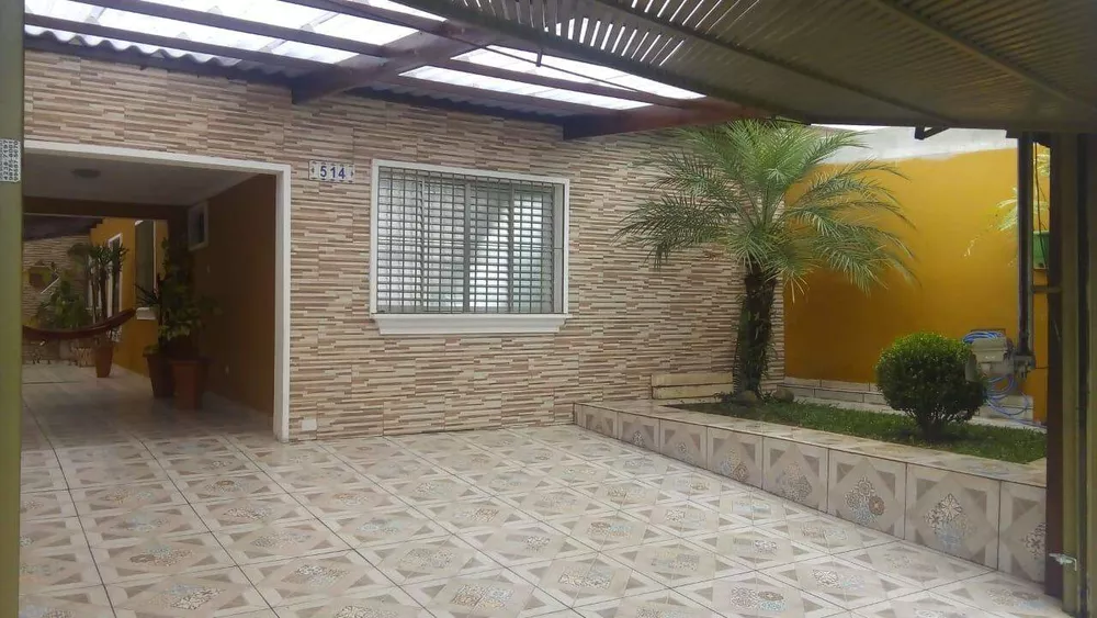 Sobrado à venda com 5 quartos, 300m² - Foto 2