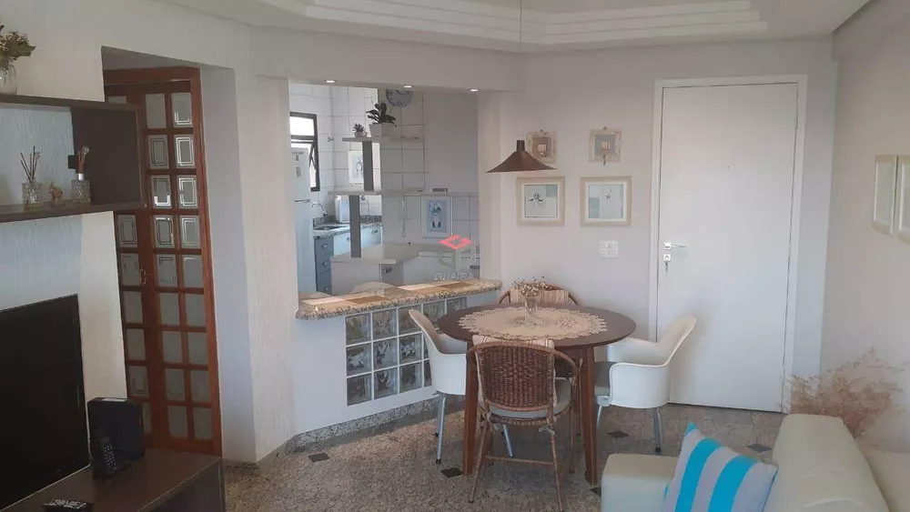 Apartamento à venda com 3 quartos, 82m² - Foto 1