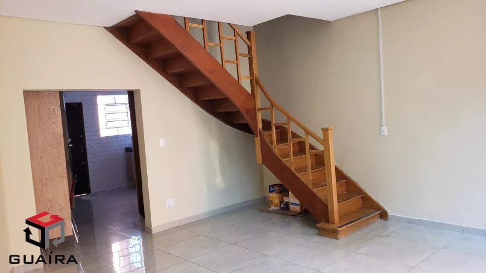 Sobrado à venda com 2 quartos, 100m² - Foto 3