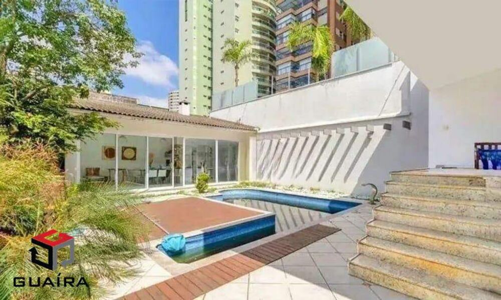 Sobrado para alugar com 3 quartos, 380m² - Foto 1