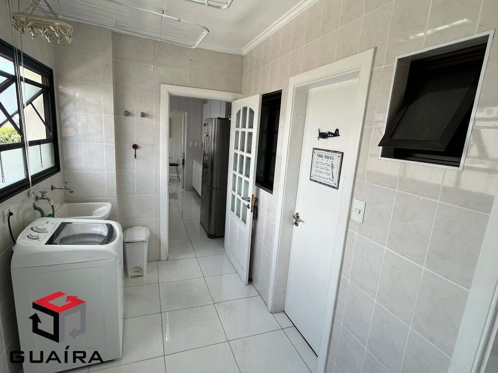 Apartamento à venda com 3 quartos, 153m² - Foto 11