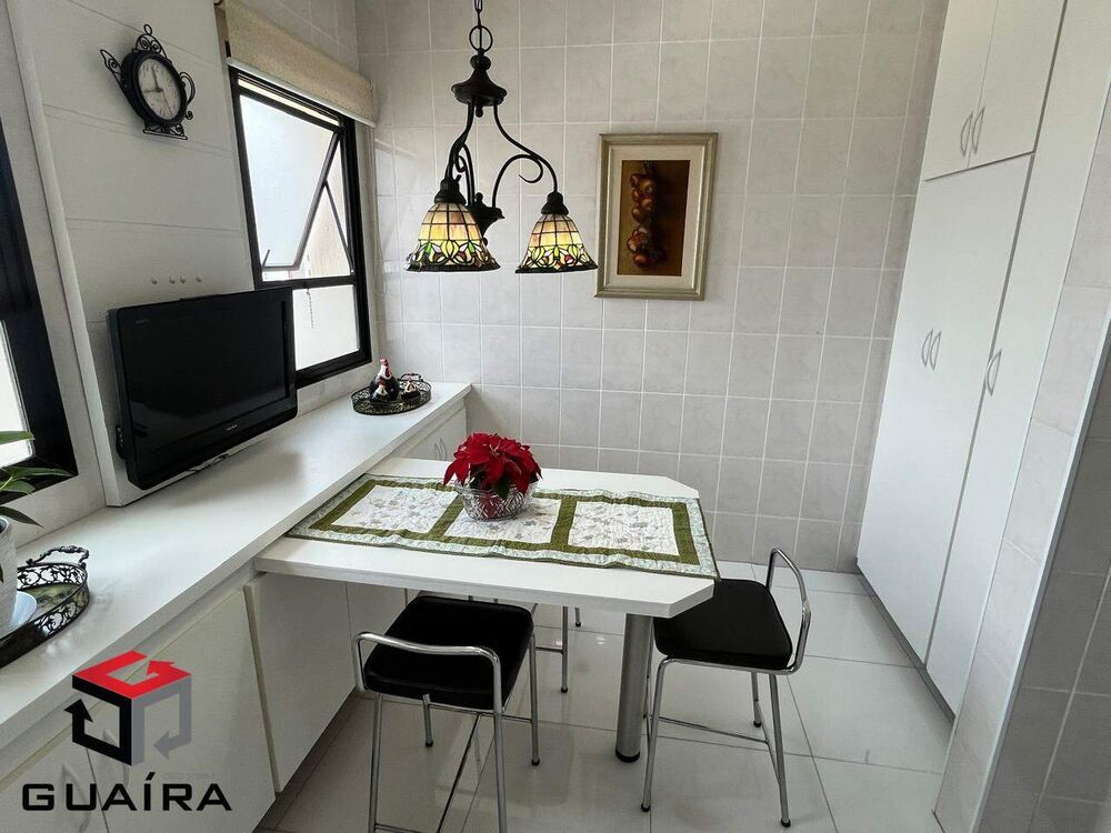 Apartamento à venda com 3 quartos, 153m² - Foto 9