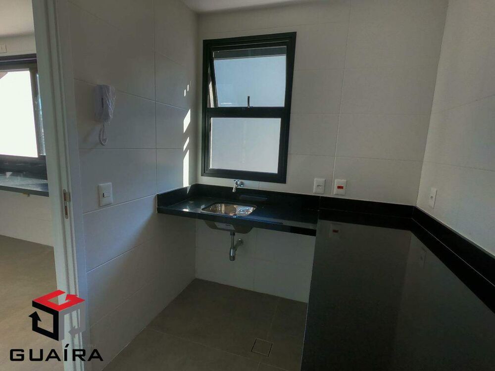 Casa à venda com 3 quartos, 226m² - Foto 3