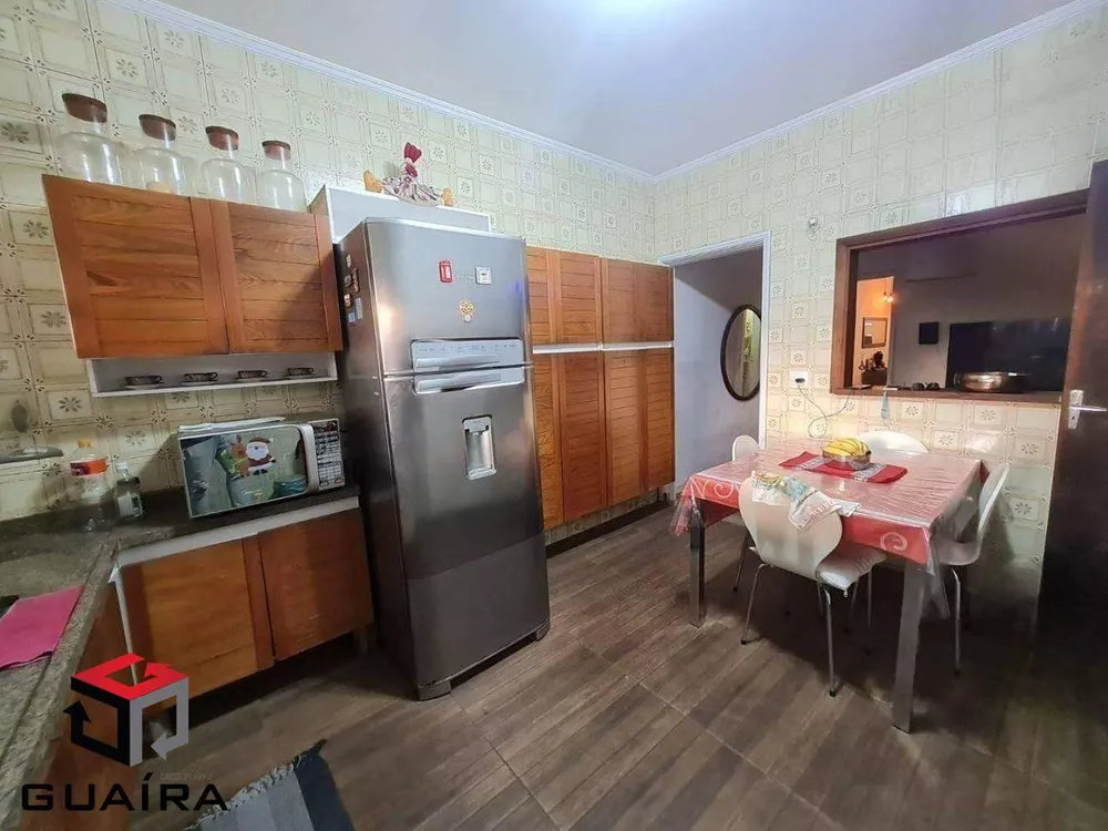 Sobrado à venda com 3 quartos, 200m² - Foto 3