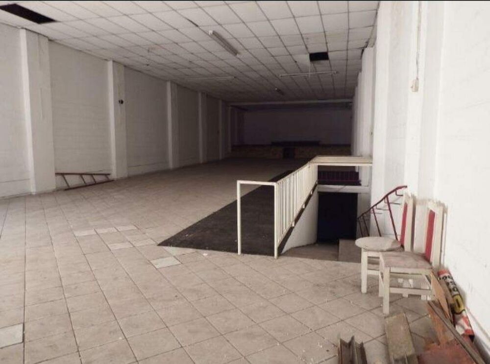 Depósito-Galpão-Armazém para alugar, 686m² - Foto 3