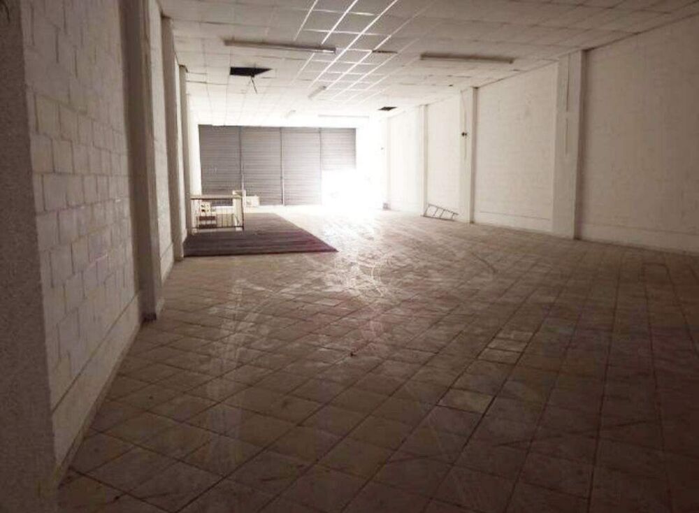 Depósito-Galpão-Armazém para alugar, 686m² - Foto 4