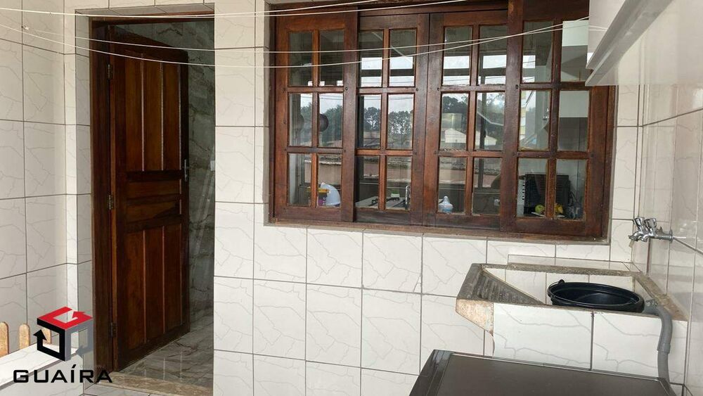 Sobrado à venda com 2 quartos, 312m² - Foto 1