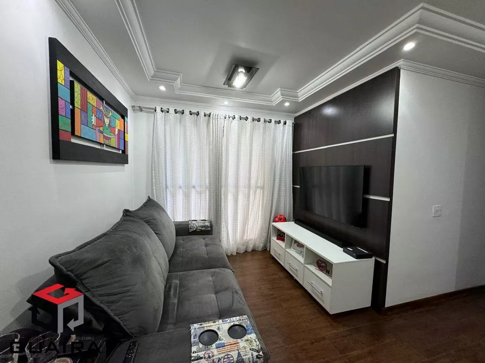 Apartamento à venda com 3 quartos, 67m² - Foto 4