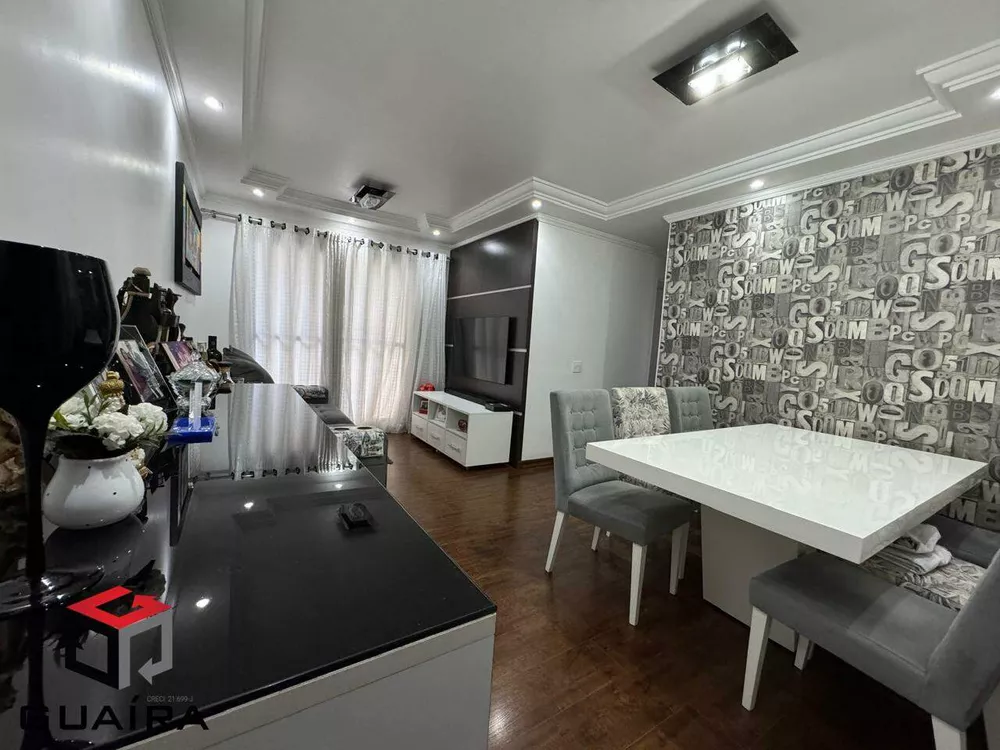 Apartamento à venda com 3 quartos, 67m² - Foto 2