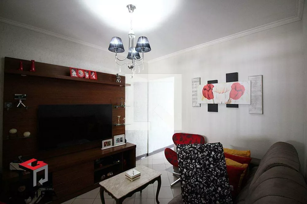 Casa à venda com 3 quartos, 126m² - Foto 1