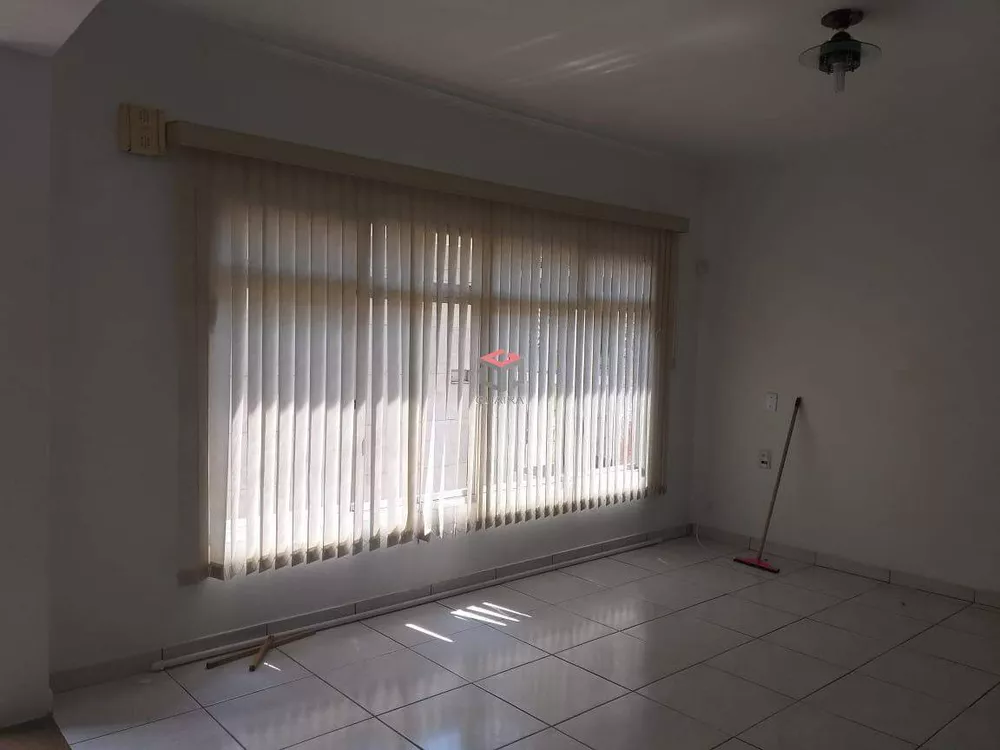 Casa Comercial à venda com 3 quartos, 550m² - Foto 1